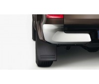 Брызговики передние для Amarok с расширеной колесной аркой