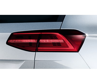 Светодиодные задние фонари R-Line для Passat B8